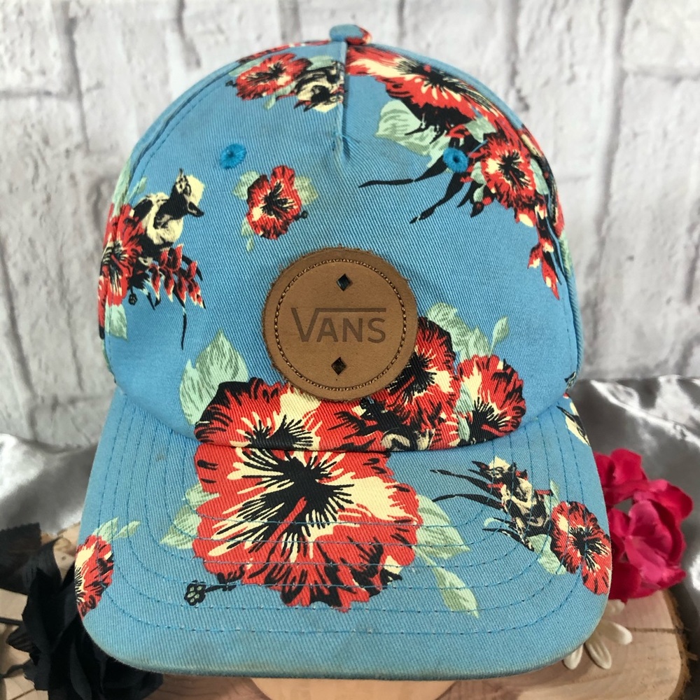 SOLD!  VANS STAR WARS ALOHA YODA Baseball Cap Hat